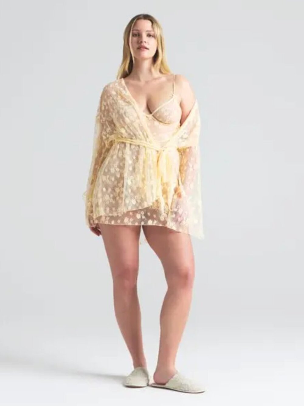 SKIMS NWT | Spring Intimates Robe in Butter Two Tone